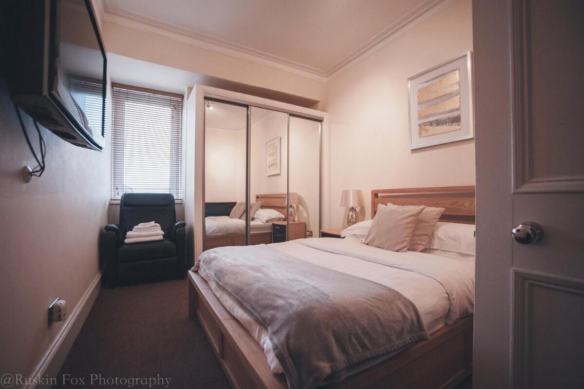 Prime 2 Bedroom City Centre Apt Aberdeen Exterior photo